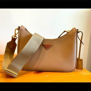 TRADE- Prada Re-Edition 2005 crossbody bag - Saffiano Leather